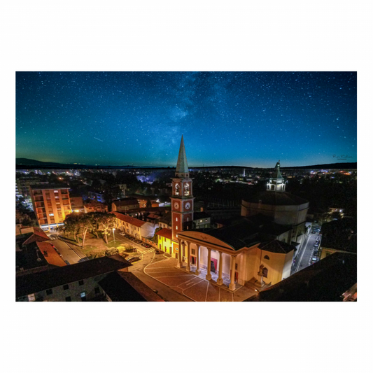 La chiesa di S. Stefano nella notte (Olgiate Olona)